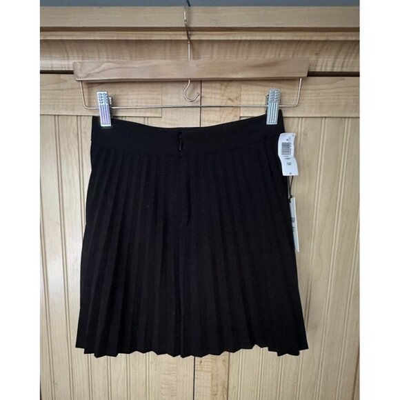 ARITZIA Sunday Best ☆ Olive Micro Pleated Skirt Black Size 00 NWT Preppy Tennis - Picture 6 of 8
